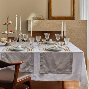Toalha mesa Palace